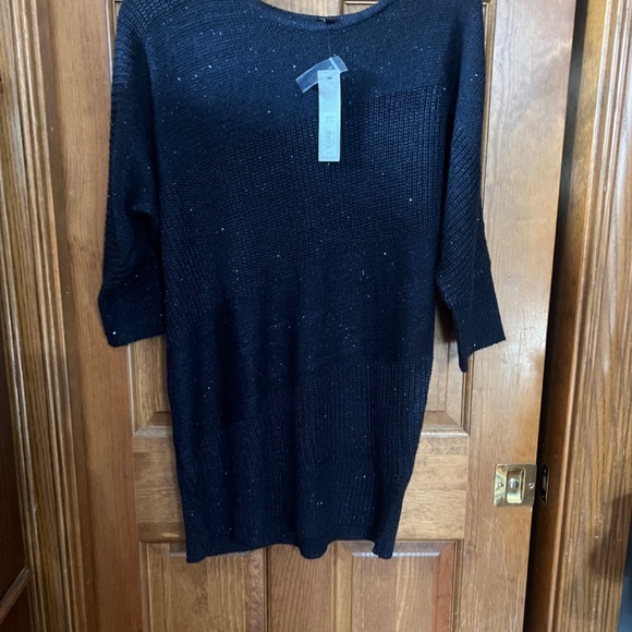 Holiday Sweater - NWT - Picture 2 of 3